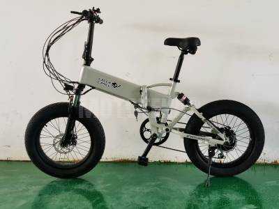 Электровелосипед GreenCamel (ГринКэмел) Форвард 2X (R20FAT 500W 48V10Ah) 7скор, 2х-подвес Серый