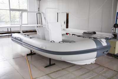 Лодка ПВХ РИБ (RIB) Gladiator (Гладиатор) 470AL_B - купить с доставкой, по выгодной цене в интернет-магазине Мототека