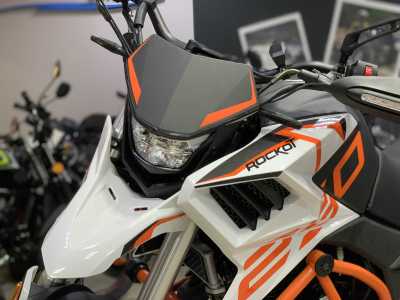 Мотоцикл дорожный ROCKOT (Рокот) HOUND (Хаунд) 250 171YMM белый/чёрный/оранжевый с ЭПТС - купить с доставкой, по выгодной цене в интернет-магазине Мототека