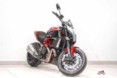 Мотоцикл DUCATI Diavel 2011, Красный пробег 43759